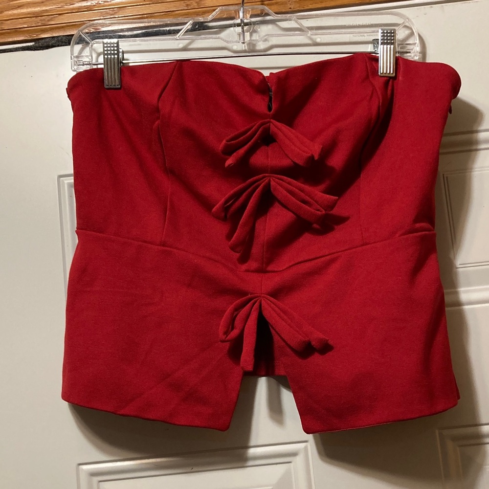 Elegant Red‎ Women's Strapless Top L NWT